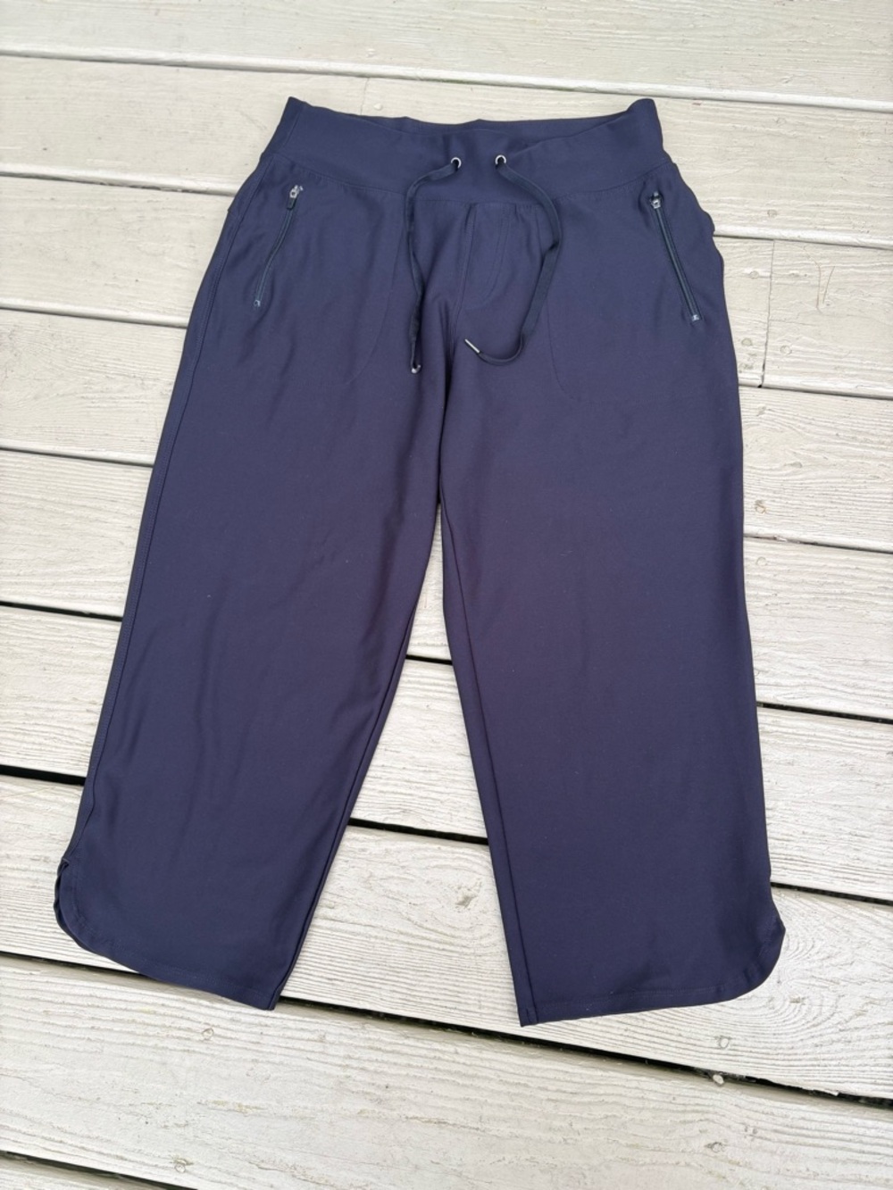 TEK GEAR Black (On The Go) Active Cropped Leggings, Size: S